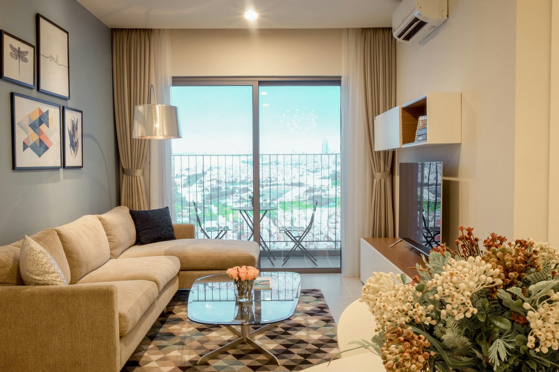 condo room